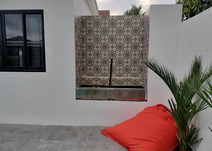 Beautiful Private 3 Bedroom Villa With Pool And Gym