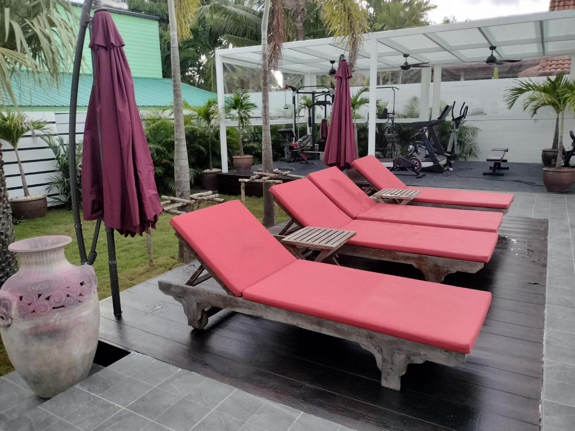 Beautiful Private 3 Bedroom With Pool And Gym Villa Rawai