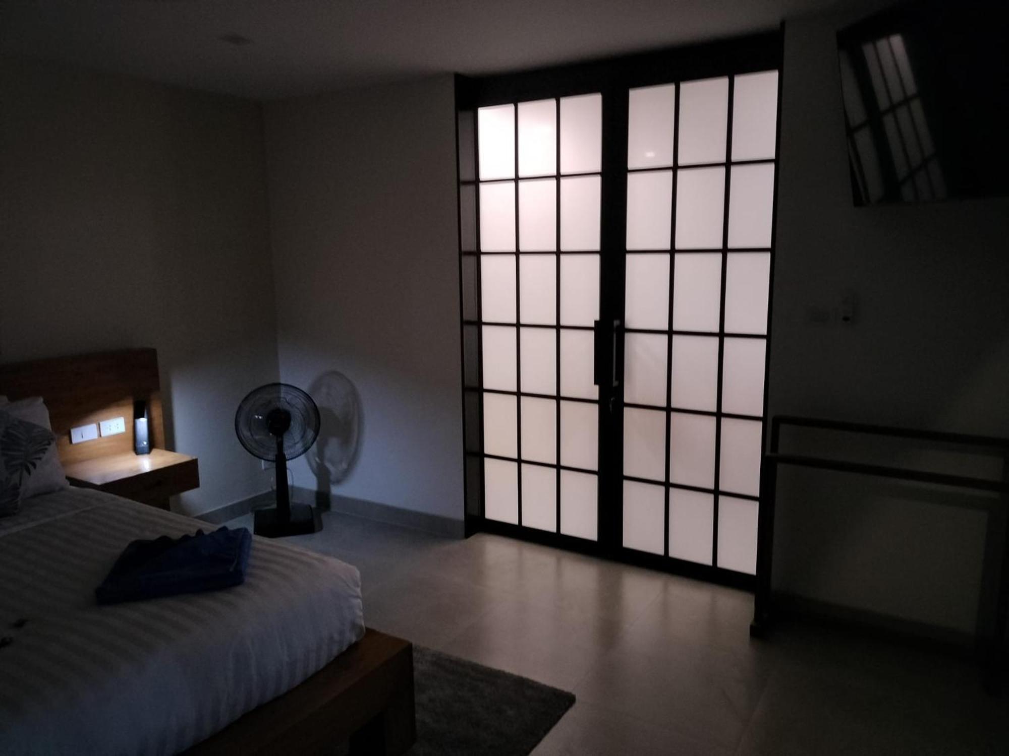 Beautiful Private 3 Bedroom With Pool And Gym