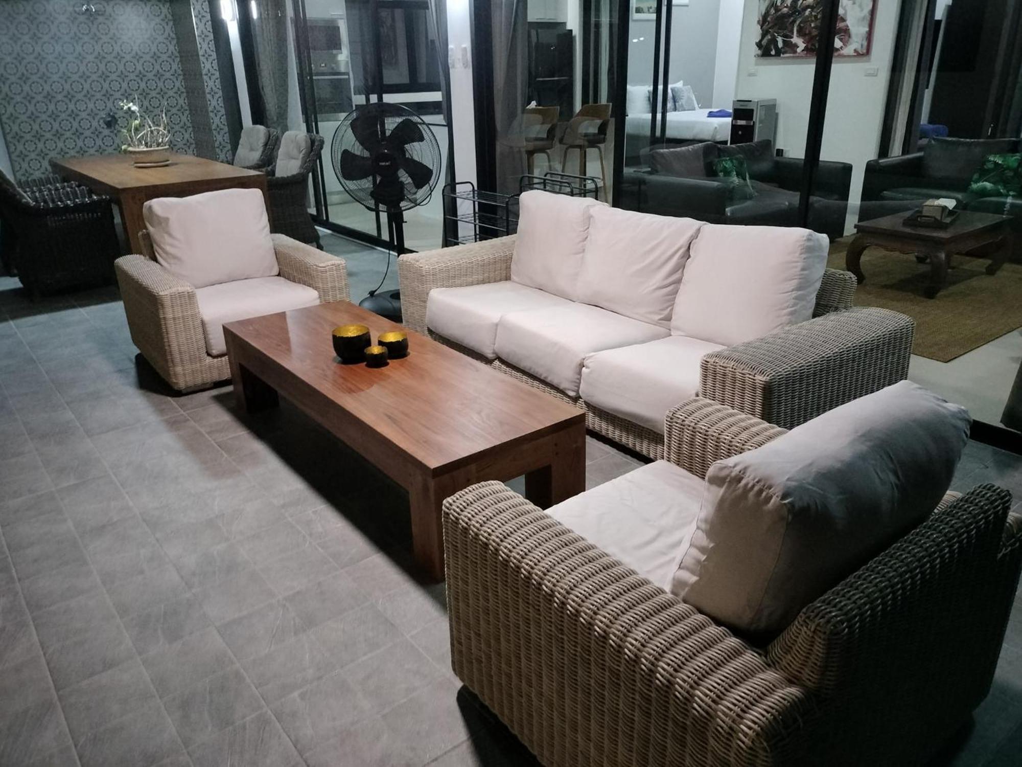 Beautiful Private 3 Bedroom With Pool And Gym Villa *