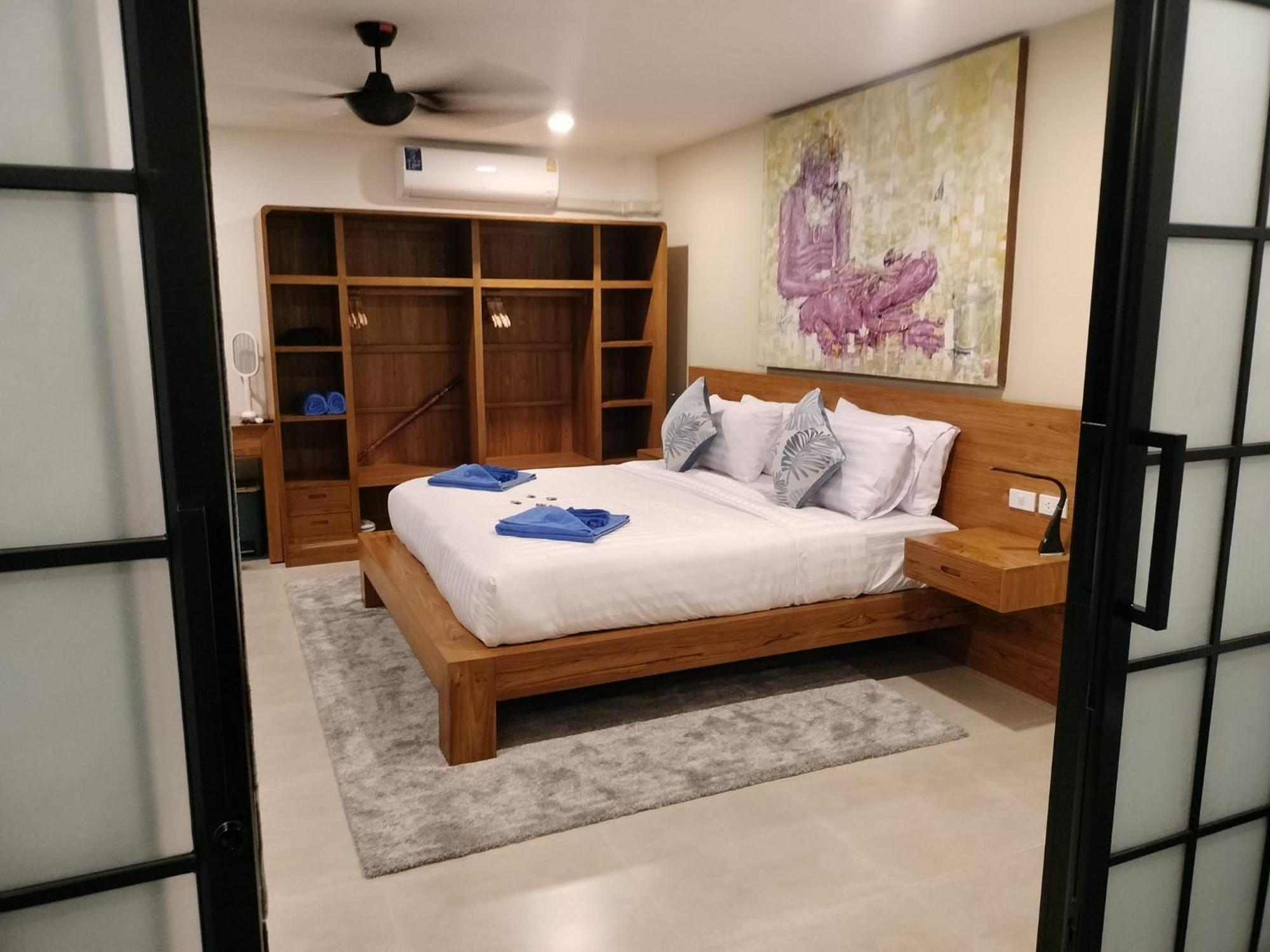 Beautiful Private 3 Bedroom With Pool And Gym *